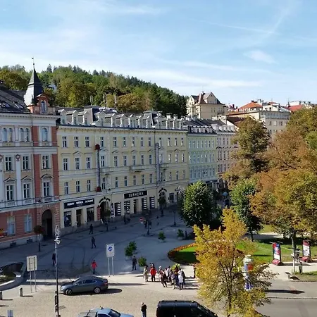 City Centre Apartment Demio Karlovy Vary Exterior photo